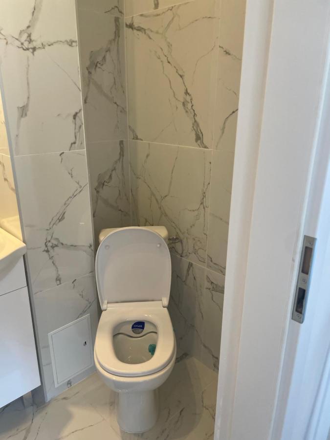 Apartament 33 Lägenhet Bełchatów Exteriör bild